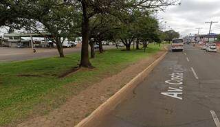 Motorista foi abordado na Avenida Costa e Silva, na Vila Progresso. (Foto: Google Street View)
