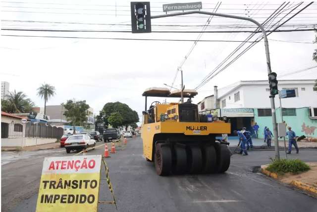Prefeitura vai recapear 25 km de ruas e avenidas nos pr&oacute;ximos 90 dias