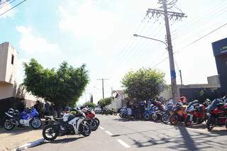 &ldquo;Ningu&eacute;m aguenta mais&rdquo;, dizem motoqueiros ao retomarem encontro durante pandemia