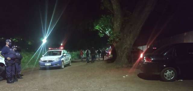 Opera&ccedil;&atilde;o Toque de Recolher acabou com festa de 80 em ch&aacute;cara 