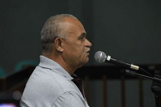 PM encontrado morto foi atingido na jugular e tinha condena&ccedil;&atilde;o por matar mulher