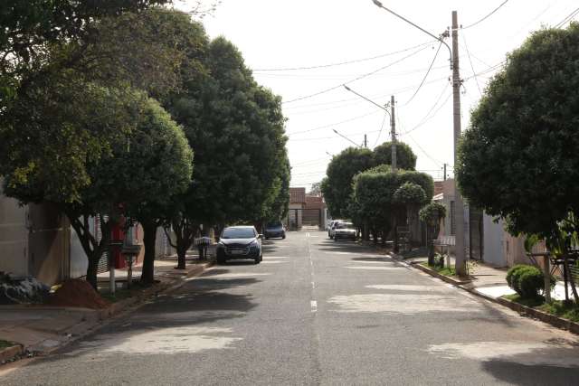 Vizinhos e colegas n&atilde;o entendem como vigia &ldquo;tranquilo&rdquo; assassinou 2 policiais