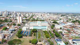 Visão aérea da Santa Casa, em Campo Grande; o maior hospital de Mato Grosso do Sul (Foto: Gabriel Marchese)