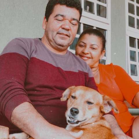 Casal vive relacionamento h&aacute; 23 anos morando em casas separadas