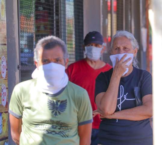 Campo Grande registra 126 casos em 1 s&oacute; dia depois de aumentar testagem r&aacute;pida