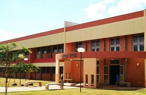 UFGD promove debate sobre distanciamento social na pandemia