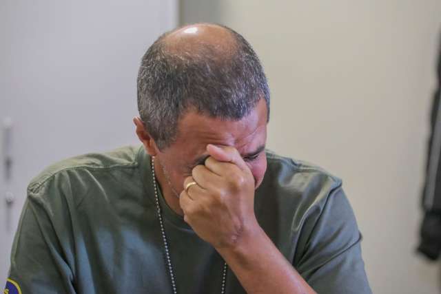 Delegado chora morte de colegas e diz que s&oacute; medo de ser preso explica execu&ccedil;&otilde;es