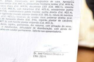 Sem emprego ou aposentadoria: a vida de impossibilidades do ex-gari Ant&ocirc;nio 