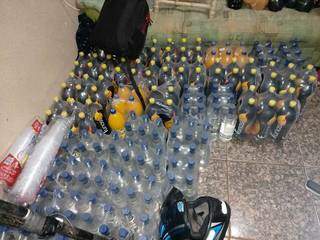 Guarda leva 7 &agrave; delegacia depois de festas com arma, carro furtado e 120 vodcas
