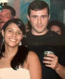 Lhariana e João Marcos, 15 anos atrás. Único registro do primeiro namoro do casal, encontrado por uma amiga. (Foto: Arquivo Pessoal)