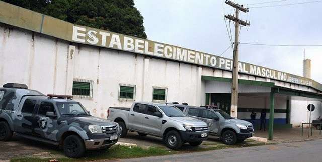 Droga entra arremessada ou atrav&eacute;s de pipa em pres&iacute;dio de Corumb&aacute;