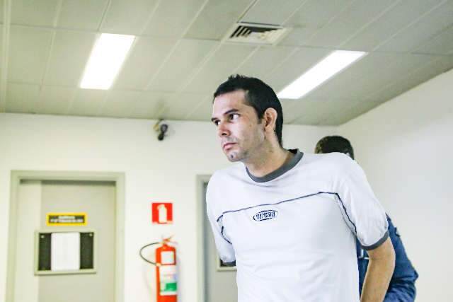 Promotor pede 3 anos de interna&ccedil;&atilde;o para Cec&iacute;lio, que matou Elo&aacute; durante surto