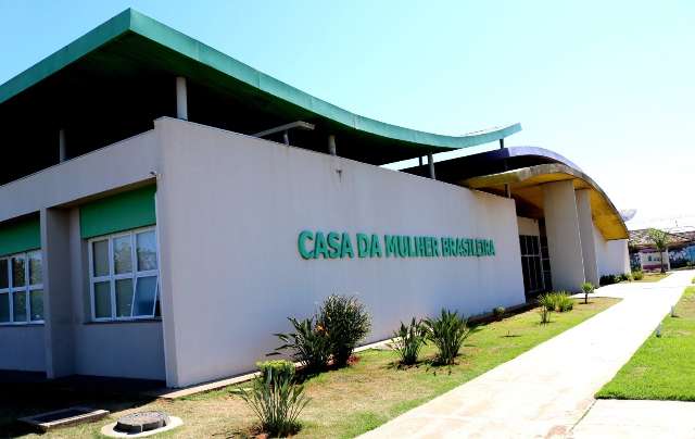 Delegacia da Mulher fecha por um dia, após caso positivo de covid