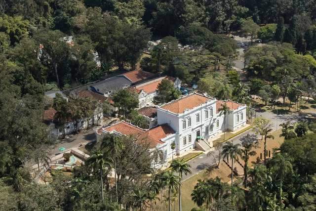 SES vai processar 1,1 mil exames de novo coronavírus no Instituto Butantan