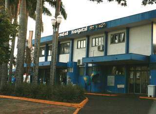 Hospital da Vida, em Dourados, onde 20 funcionários testaram positivo para coronavírus (Foto: Helio de Freitas)