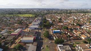 Dos 10 munic&iacute;pios recordistas em covid-19, s&oacute; um tem mais de 50% de isolamento