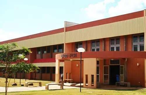 Com aulas suspensas pela pandemia, UFGD se prepara para retono remoto 