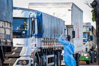 Brasil soma 51,4 mil mortes e mais de 1,1 milh&atilde;o de contaminados pela covid