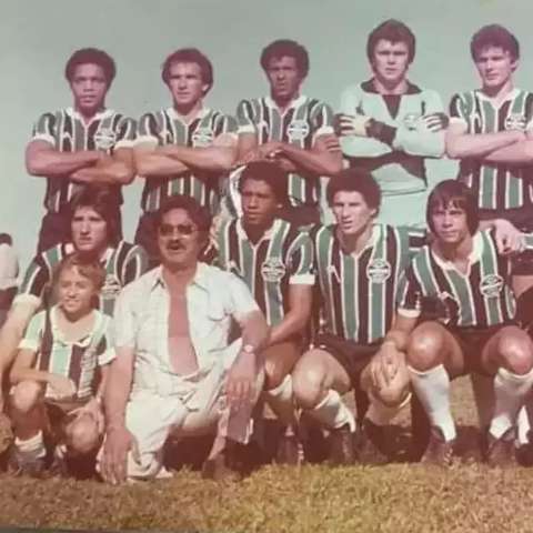 H&aacute; 40 anos, Renato Ga&uacute;cho estreava como jogador em Maracaju