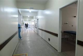 Médicos contaminados com a covid-19 são hostilizados fora do expediente Médicos contaminados com a covid-19 são hostilizados fora do expediente