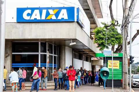 Bolsonaro: aux&iacute;lio deve ter novas parcelas de R$ 500, R$ 400 e R$ 300