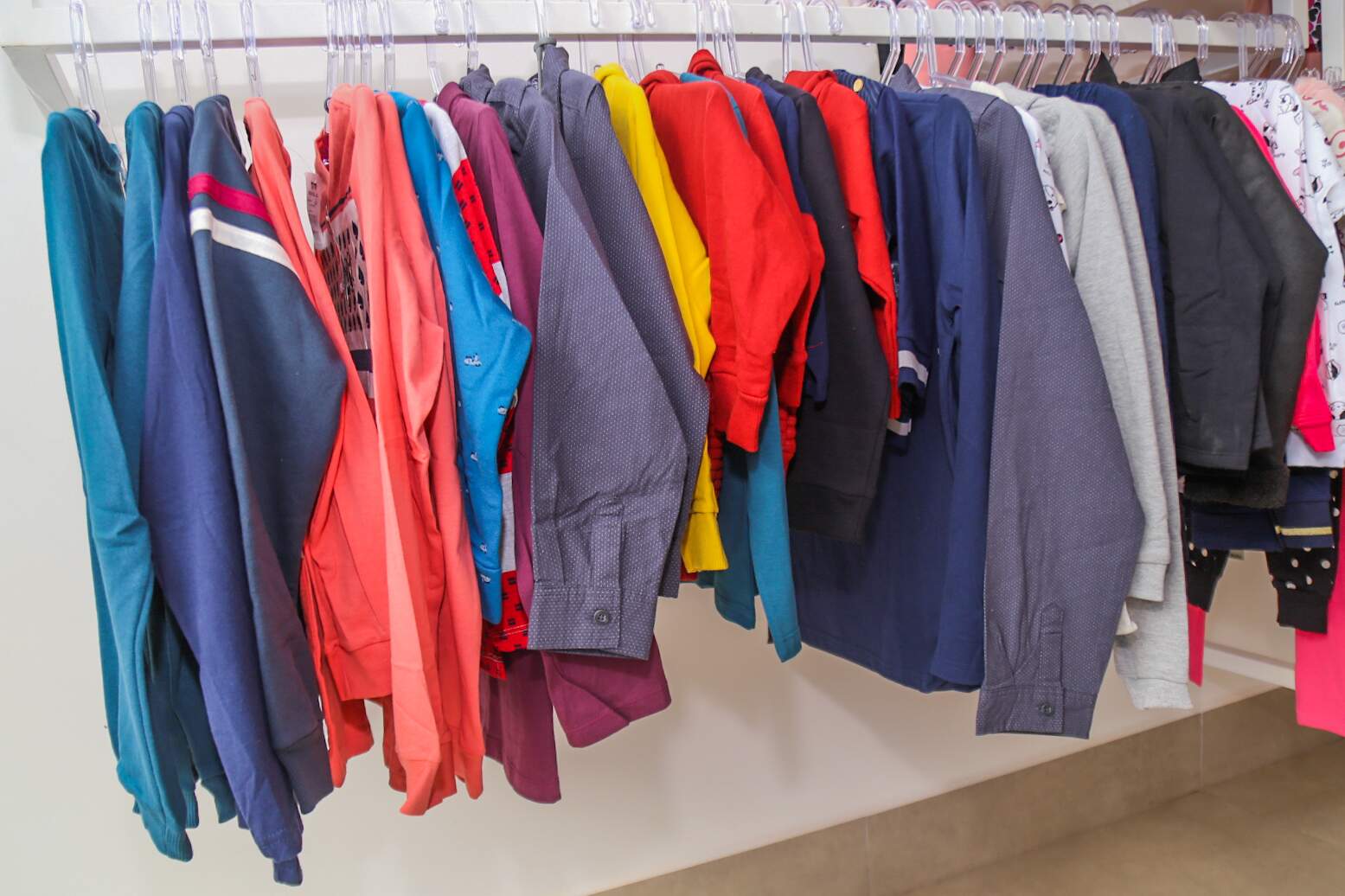 Loja de atacado abre para varejo e liquida estoque de roupa infantil -  Conteúdo Patrocinado - Campo Grande News