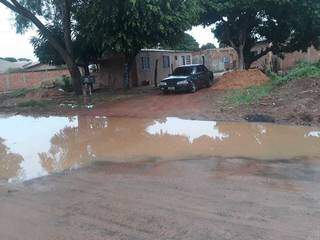 S&aacute;bado come&ccedil;a debaixo de chuva, que n&atilde;o d&aacute; tr&eacute;gua ao campo-grandense