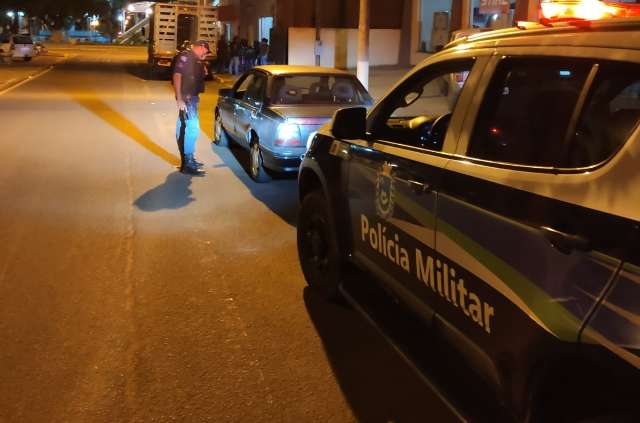 At&eacute; oficial da PM &eacute; flagrado em festa com aglomera&ccedil;&atilde;o em Bataguassu