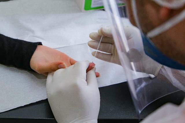 Ag&ecirc;ncia Nacional obriga cobertura de teste de covid por planos de sa&uacute;de