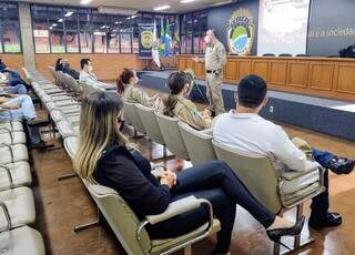 Reunião realizada na Acadepol criou comissão para monitorar coronavírus dentre profissionais da segurança pública (Foto: Polícia Civil/Divulgação)