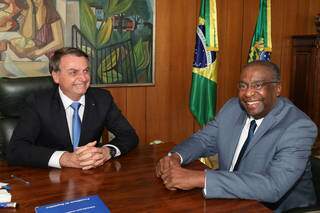 Presidente ao lado do ex-ministro, durante reunião na semana passada. (Foto: Divulgação)