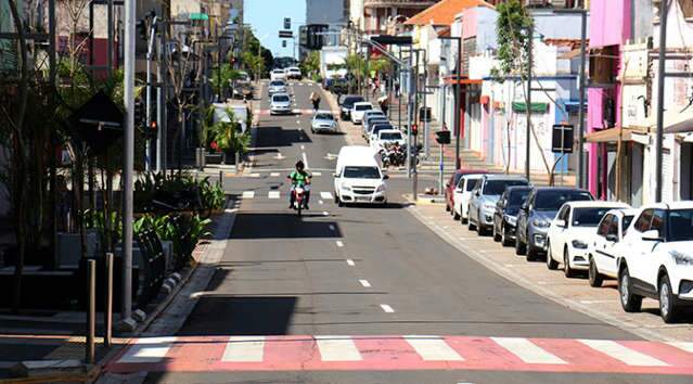 Taxa de isolamento em julho repete n&uacute;meros baixos do m&ecirc;s anterior
