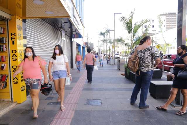 Lojistas pedem puni&ccedil;&atilde;o dos clientes que se recusarem a usar m&aacute;scaras