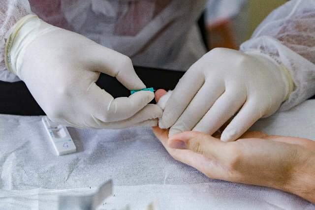 Coronav&iacute;rus j&aacute; matou 63.254 pessoas desde o in&iacute;cio da pandemia no pa&iacute;s 