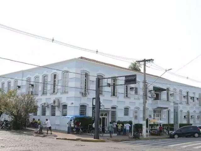 Idoso de 80 anos morre na Santa Casa e &eacute; a 12&deg; v&iacute;tima da covid-19 em Corumb&aacute; 