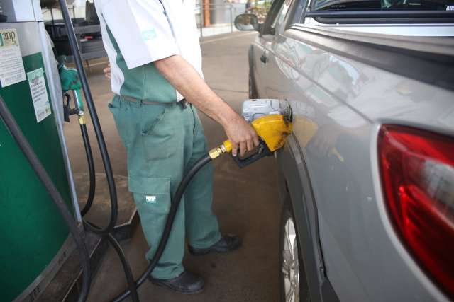 Pre&ccedil;o m&eacute;dio da gasolina acumula alta de 3,6% e vai a R$ 4,11 em MS