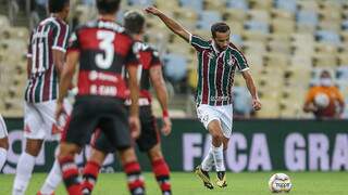 Jogador do Fluminense durante lance no jogo da noite desta quarta-feira. (Foto: Lucas Merçon/FFC)