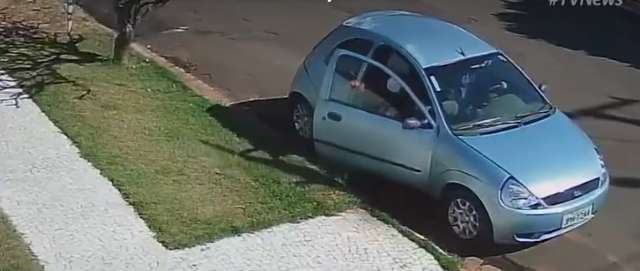 Um dia ap&oacute;s furtar joias no Carand&aacute;, trio arromba casa no Gioconco Orsi