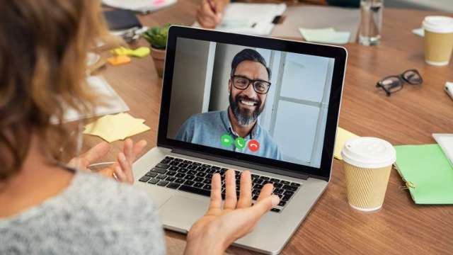 Est&aacute; em home office e n&atilde;o entende de tecnologia? Aulas gratuitas podem ajudar
