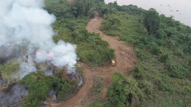 For&ccedil;a-tarefa controla focos de inc&ecirc;ndio na regi&atilde;o do Paraguai-Mirim