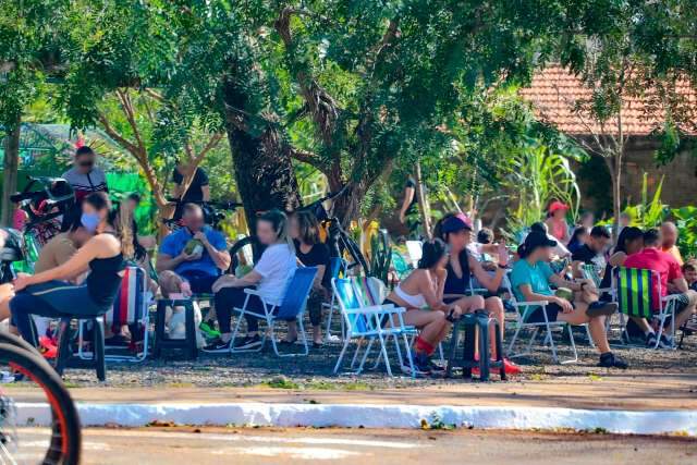 Livre de m&aacute;scara, atividade f&iacute;sica faz parque &ldquo;bombar&rdquo; no domingo