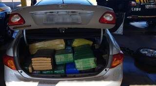 PRF apreende 1,6 tonelada de maconha em dois ve&iacute;culos na BR-267