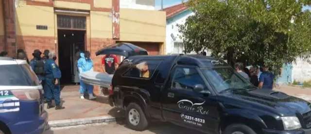 Pol&iacute;cia identifica suspeito de ter executado dona de restaurante em resid&ecirc;ncia 