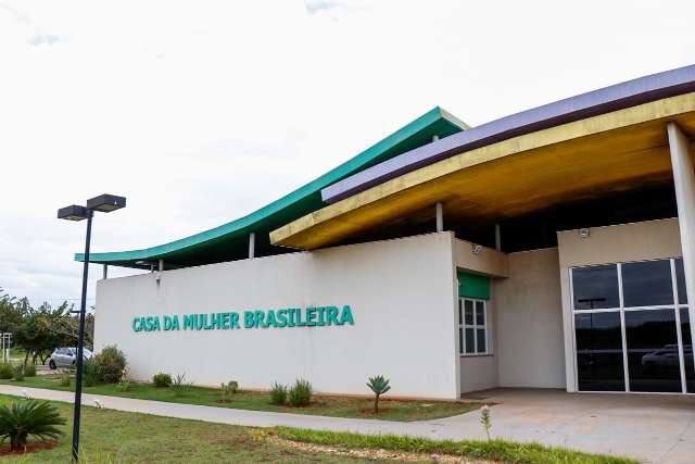 V&iacute;timas atendidas pela Casa da Mulher Brasileira v&atilde;o passar por capacita&ccedil;&atilde;o
