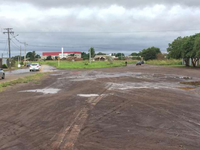 Dez empresas disputam contrato milion&aacute;rio para asfaltar Nova Campo Grande