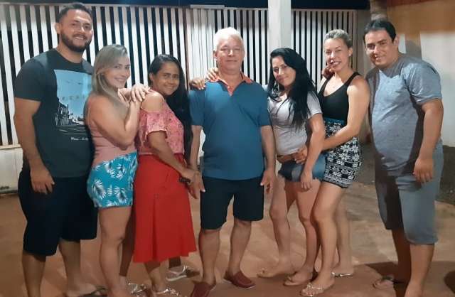 Cuidado contra a covid-19 falhou, mas em vida, n&atilde;o faltou amor a &quot;Manoel do P&atilde;o&quot;