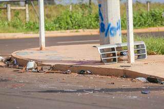 Local onde ocorreu a colisão, na Rua Zulmira Borba. (Foto: Marcos Maluf)