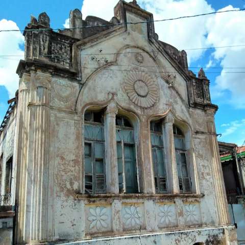 Antigo &quot;Consulado Portugu&ecirc;s&quot; quer ser ponto tur&iacute;stico em Tr&ecirc;s Lagoas