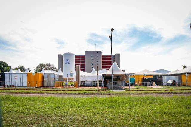 Regional volta a atingir 98% de ocupa&ccedil;&atilde;o em leitos cr&iacute;ticos e s&oacute; tem uma vaga
