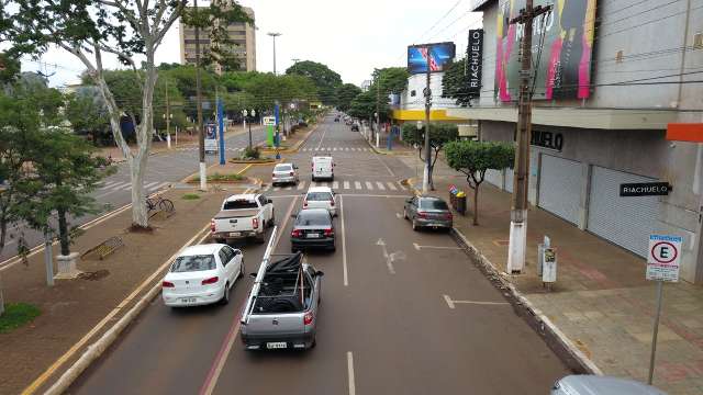 Dourados faz lockdown domingo, mas com&eacute;rcio volta abrir o dia todo
